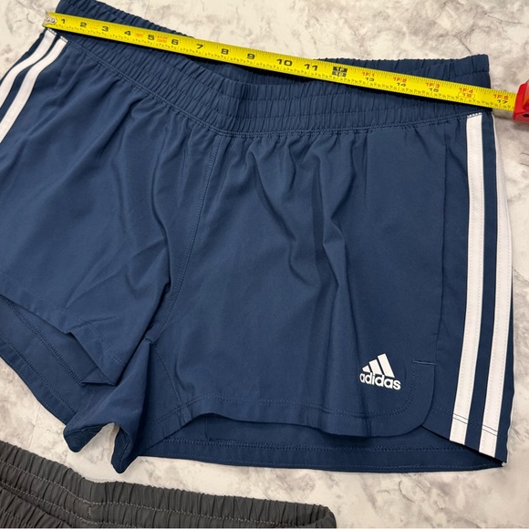 Adidas Primegreen 2 Womens Size Large Gray & Navy Running Gym Shorts Aeroready - Picture 11 of 13